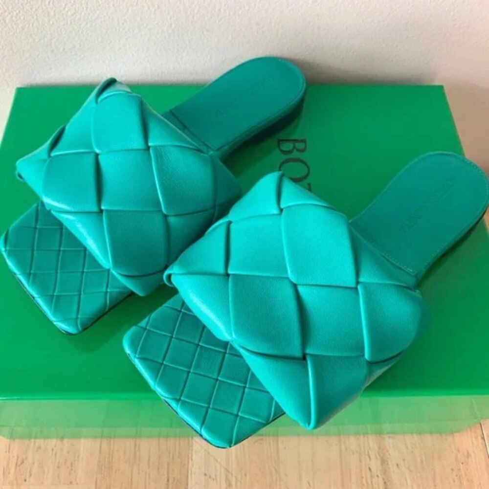 Bottega Veneta Maxi Tubolare Intreccio Rubber Sandals Lagoon Green 35 UNUSED